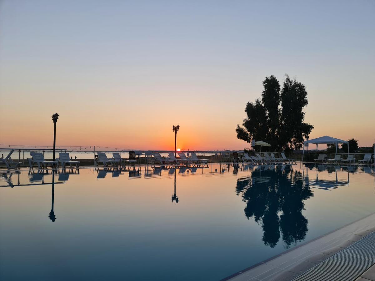 Sporkoey Hotel & Beach Club Darıca エクステリア 写真